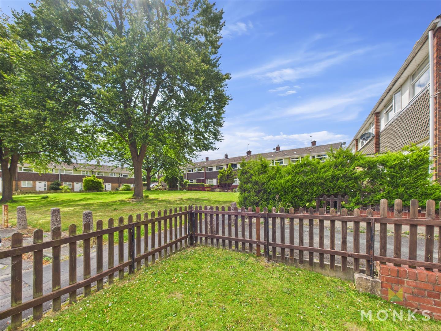 26 Bainbridge Green, Shrewsbury, SY1 3QS SSTC